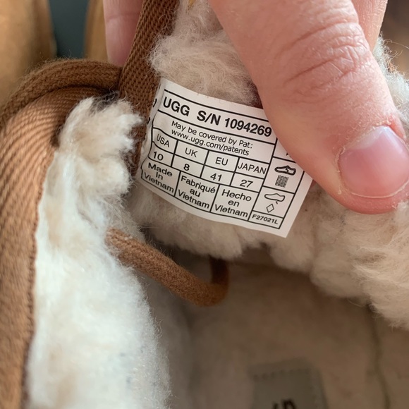 Uggs with laces 🤎 - Picture 5 of 8